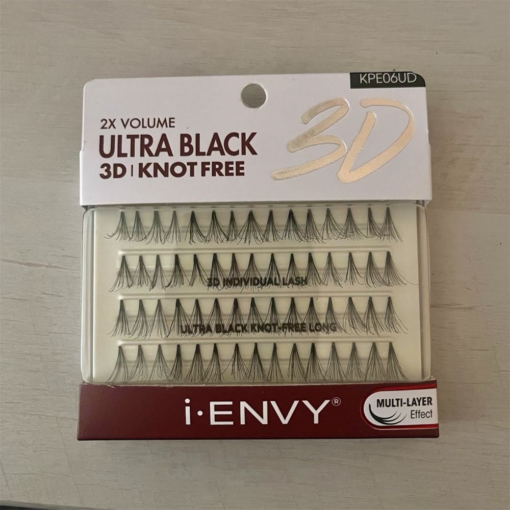 i-ENVY 3D Ultra Black Knot-Free Individual Lash Clusters